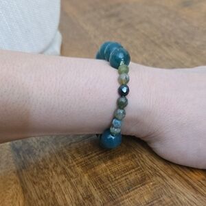 Elegant Blue and Green Beaded Bracelet